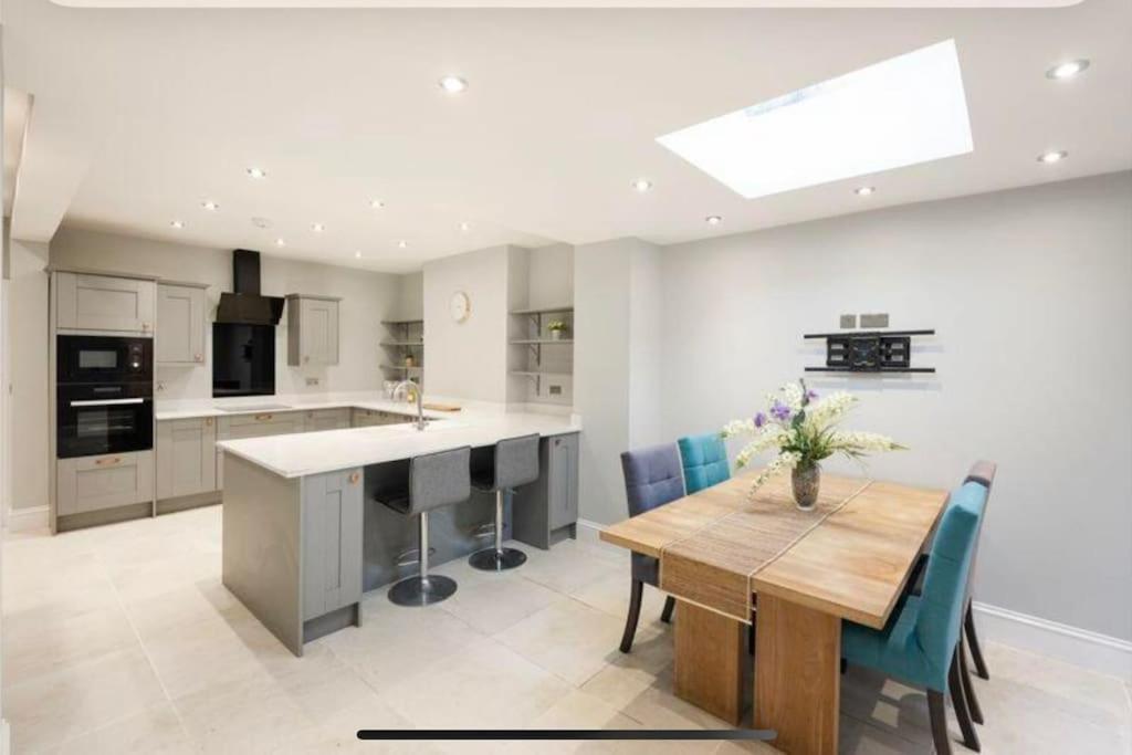 Three Storey Clifton Town House Bristol Exterior foto